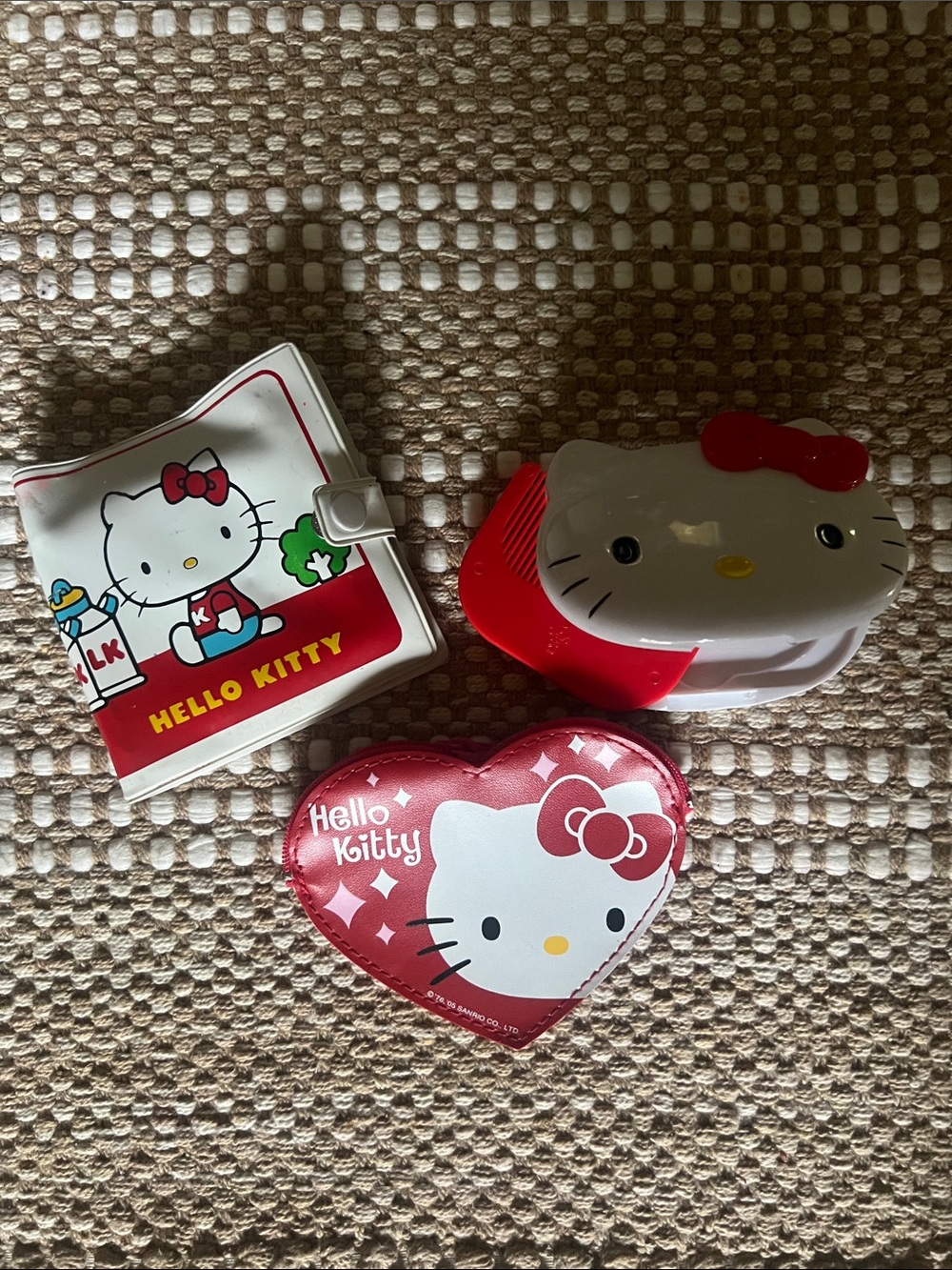 Hello Kitty Red & White Mini Accessory Trio
